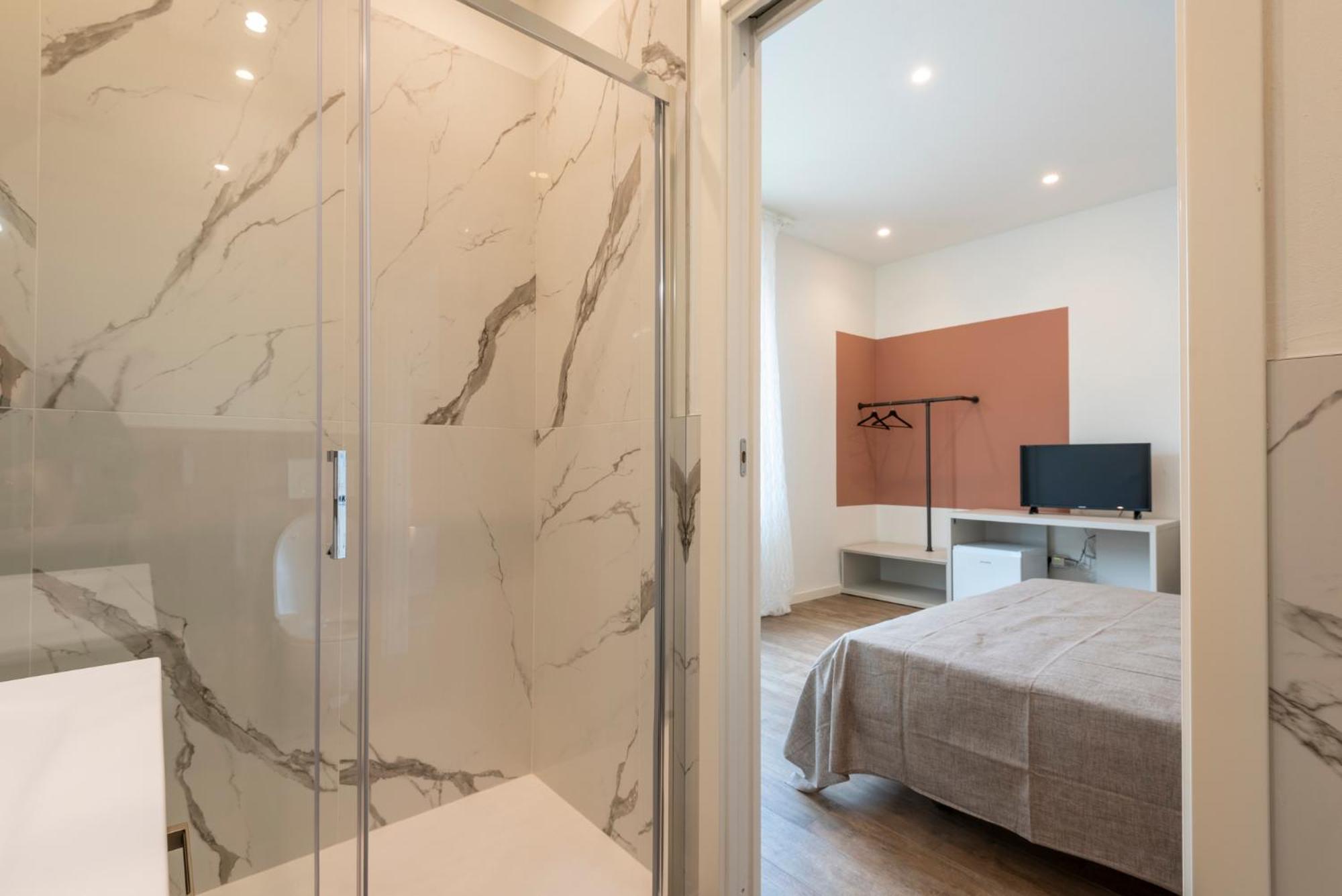 Iarsera Rooms And Apartment ลุคคา ภายนอก รูปภาพ