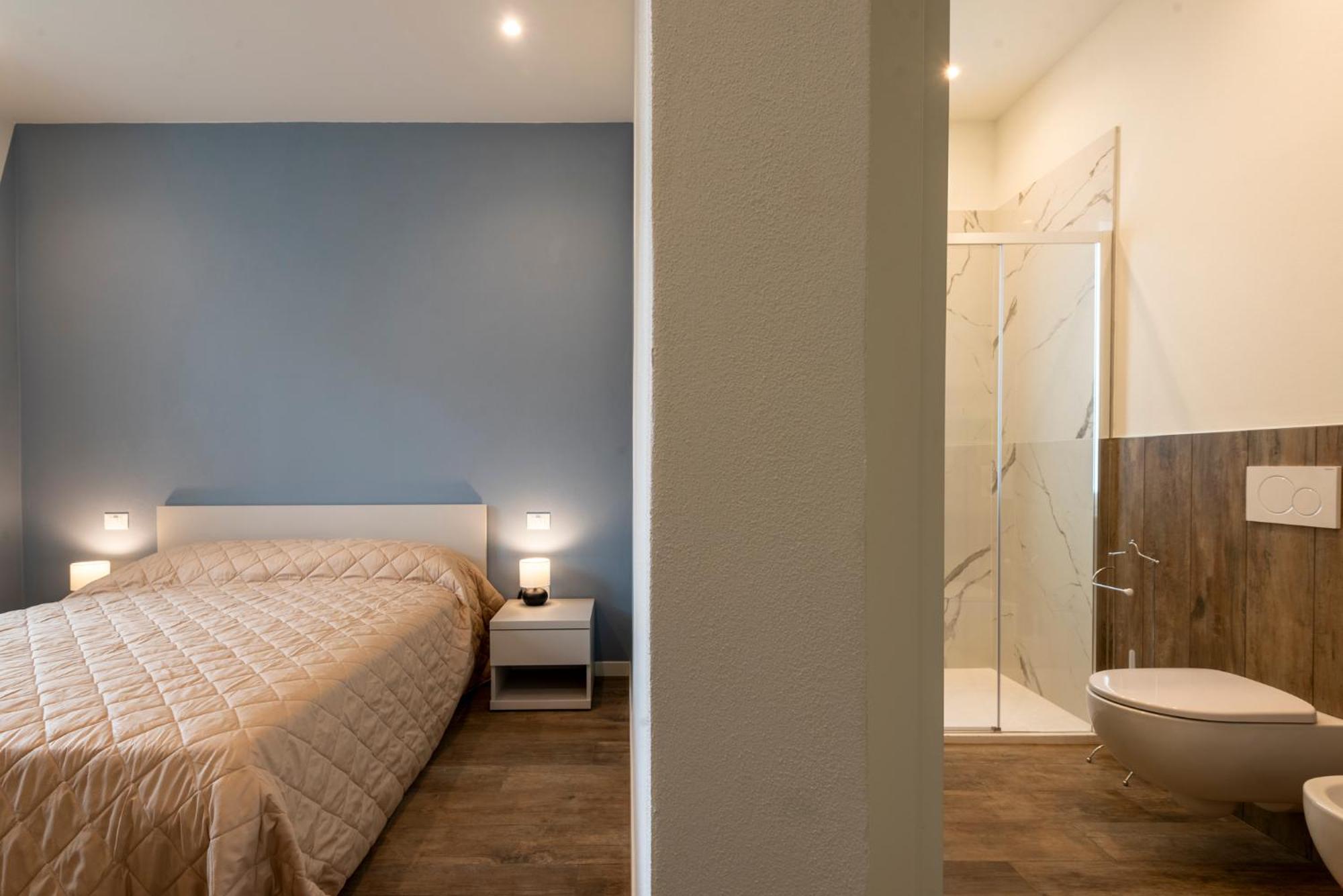Iarsera Rooms And Apartment ลุคคา ภายนอก รูปภาพ